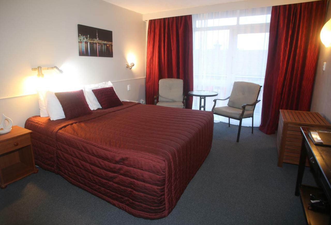 The Grand Hotel Wanganui ワンガヌイ エクステリア 写真