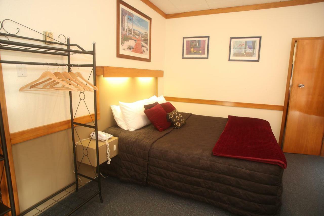 The Grand Hotel Wanganui ワンガヌイ エクステリア 写真